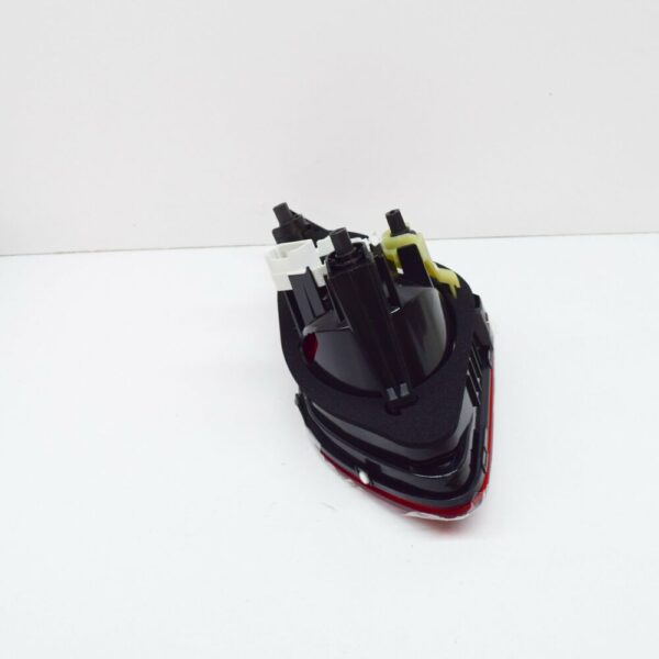 3C8945307A - NEW VW PASSAT CC 357 REAR LEFT TAIL LIGHT 3C8945307A