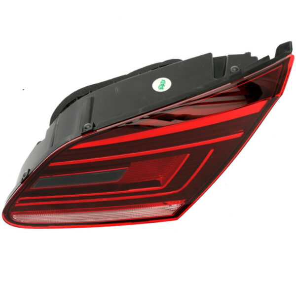 3C8945308AA - NEW VW CC 35 REAR RIGHT SIDE TAILGATE TAILLIGHT 3C8945308AA ORIGINAL