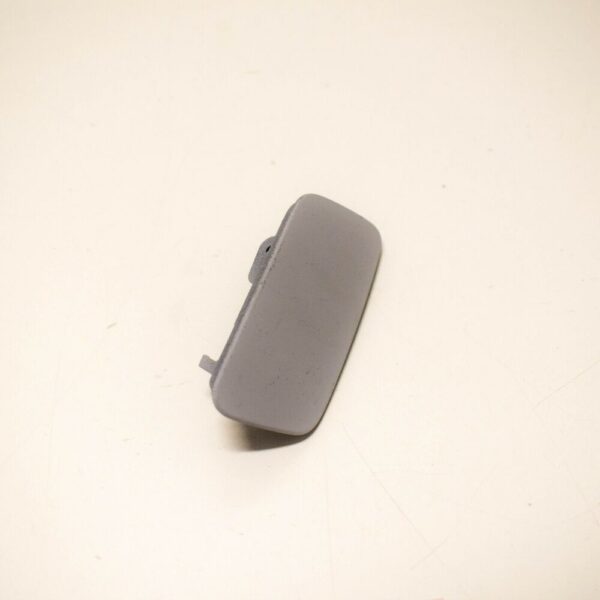 3C8955110AGRU - NEW VOLKSWAGEN PASSAT CC A6 RIGHT HEADLIGHT WASHER COVER 3C8955110AGRU ORIGINAL