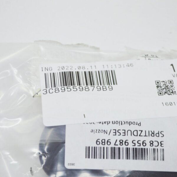 3C89559879B9 - VW PASSAT CC 357 left windshield washer nozzle 3C89559879B9 new original