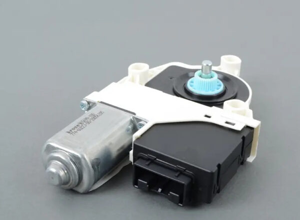 3C8959703DVW4 - NEW VOLKSWAGEN CC REAR DOOR LEFT WINDOW CONTROL MOTOR 3C8959703D