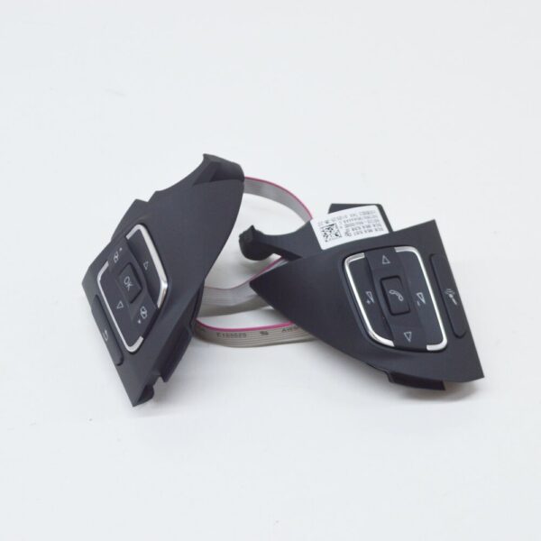 3C8998537B - NEW VW GOLF VI 5K MK6 STEERING WHEEL SWITCHES 3C8998537B ORIGINAL