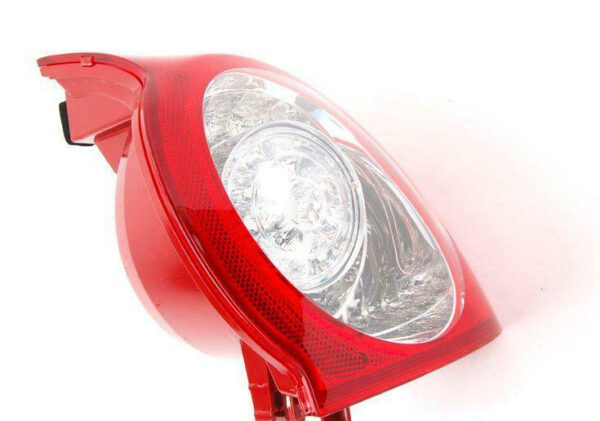 3C9945095P - NEW VW PASSAT VARIANT B6 REAR LEFT OUTER TAILLIGHT 3C9945095P ORIGINAL