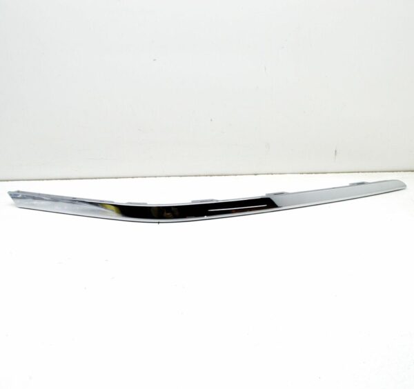 3D0807718G2ZZ - NEW VOLKSWAGEN PHAETON 3D FRONT RIGHT BUMPER MOLDING STRIP 3D0807718G2ZZ