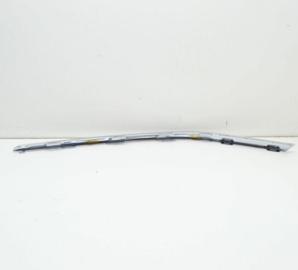 3D0807718G2ZZ - NEW VOLKSWAGEN PHAETON 3D FRONT RIGHT BUMPER MOLDING STRIP 3D0807718G2ZZ