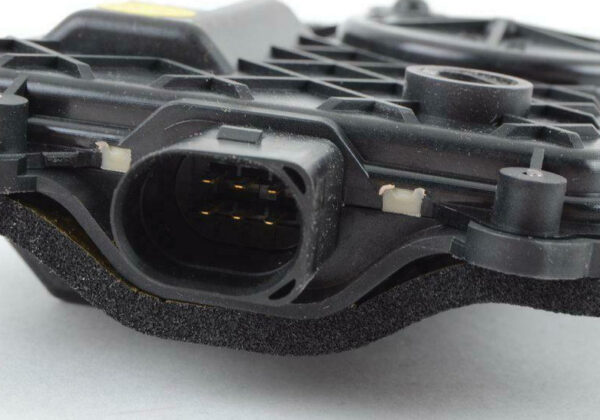 3D0837059B - NEW VOLKSWAGEN PHAETON GP2 FRONT DOOR LOCK DRIVE UNIT 3D0837059B ORIGINAL