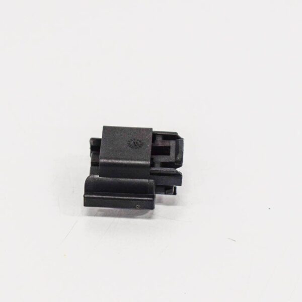 3D0941165A - NEW VOLKSWAGEN PASSAT CC FLAT CONNECTOR 3D0941165A ORIGINAL