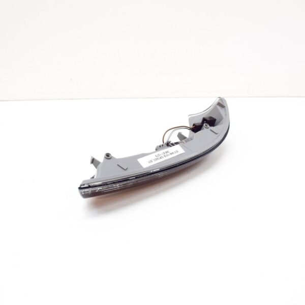 3D0949101B - VW PHAETON GP3 indicator front left in door mirror 3D0949101B new