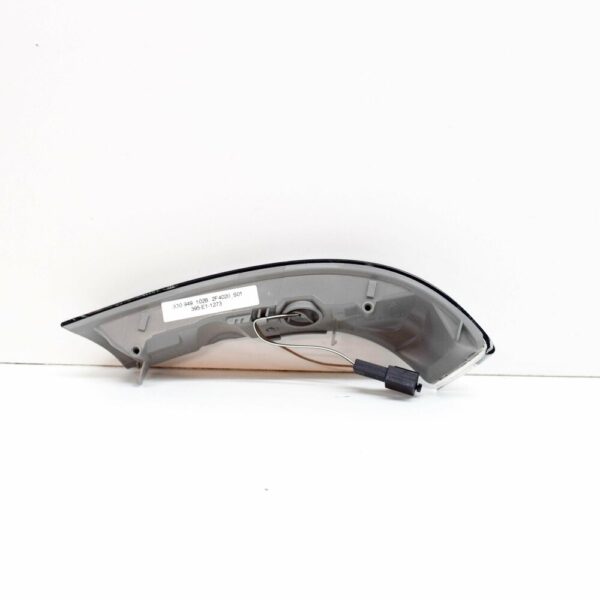 3D0949102B - NEW VW PHAETON GP3 FRONT RIGHT DOOR MIRROR TURN INDICATOR 3D0949102B
