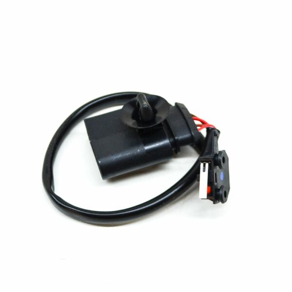 3D0953236A - OEM VOLKSWAGEN PHAETON GP2 FRONT HOOD OPEN MICRO SWITCH LHD 3D0953236A GENUINE