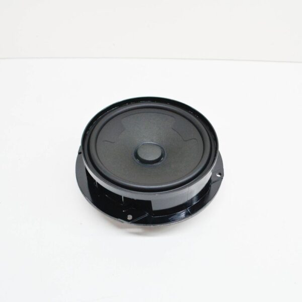 3G0035453 - VW PASSAT B8 Rear Door Bass Loudspeaker 3G0035453 NEW GENUINE