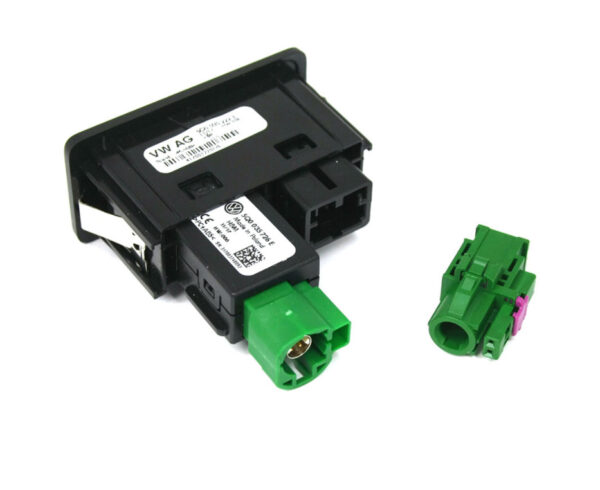 3G0057342A - NEW OEM VW PASSAT B8 MULTIMEDIA SOCKET RETROFIT KIT 3G0057342A GENUINE