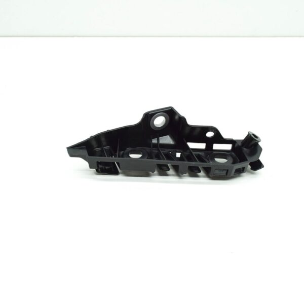 3G0807050 - NEW VOLKSWAGEN PASSAT B8 FRONT BUMPER RIGHT GUIDE PROFILE 3G0807050