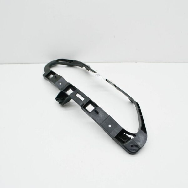 3G0807056 - NEW VW PASSAT B8 3G REAR RIGHT EXHAUST PIPE TIP HOLDER 3G0807056 ORIGINAL