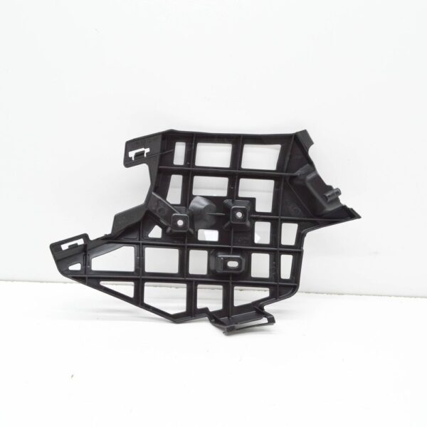 3G0807177D - NEW VOLKSWAGEN PASSAT B8 FRONT LEFT BUMPER BRACKET 3G0807177D