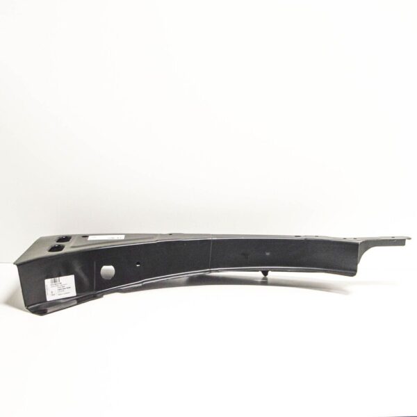 3G0810136 - VW Passat B8 front right upper outer fender side carrier 3G0810136 NEW