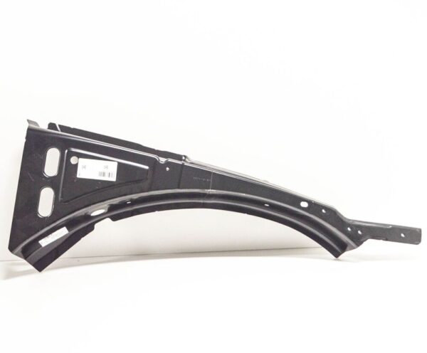 3G0810136 - VW Passat B8 front right upper outer fender side carrier 3G0810136 NEW