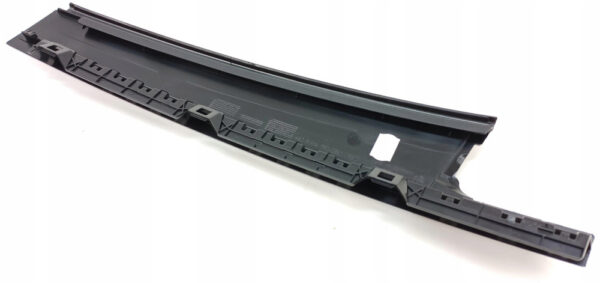 3G0839901T041 - NEW DOOR WINDOW FRAME TRIM 3G0839901T041 GENUINE