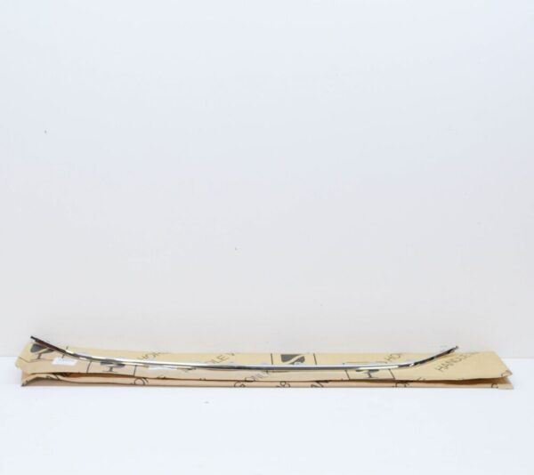 3G0853245A2ZZ - NEW VOLKSWAGEN PASSAT B8 FRONT BUMPER CENTER TRIM 3G0853245A2ZZ ORIGINAL