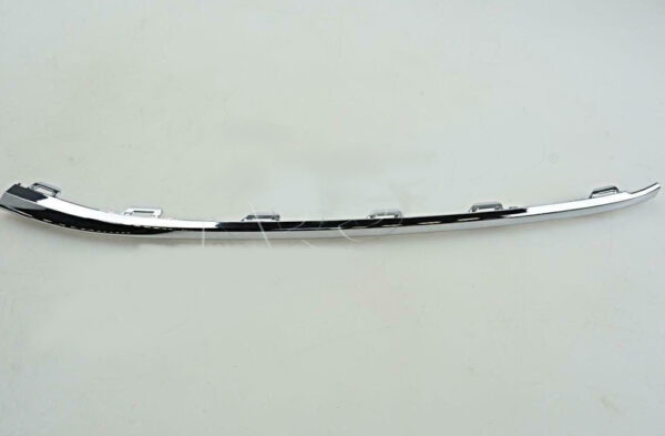 3G0853254E2ZZ - NEW VW PASSAT B8 3G FRONT RIGHT BUMPER TRIM 3G0853254E2ZZ 3G0853254E 2ZZ
