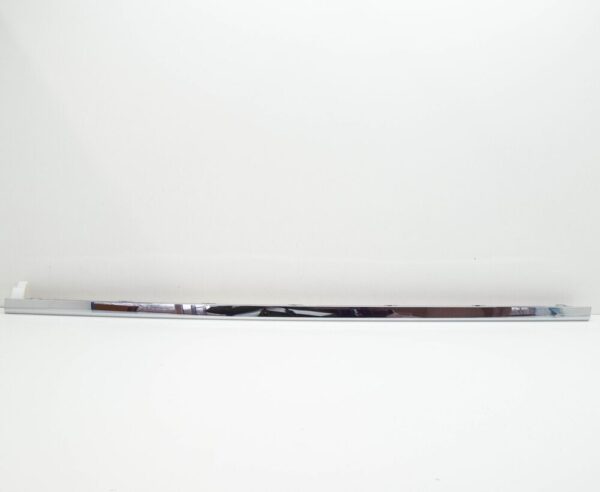 3G0853332A3Q7 - NEW VOLKSWAGEN PASSAT B8 3G FRONT RIGHT DOOR LOWER MOLDING 3G0853332A3Q7