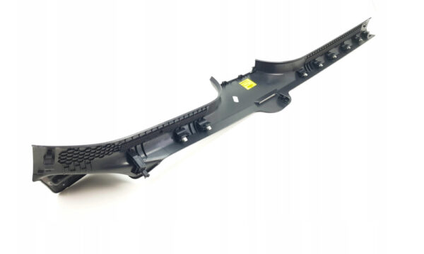 3G0853372L82V - NEW VOLKSWAGEN PASSAT B8 RIGHT SIDE SILL TRIM STRIP 3G0853372L82V