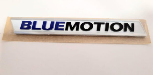 3G0853679CWB - NEW VOLKSWAGEN PASSAT B8 GRILLE LABEL BADGE 3G0853679CWB ORIGINAL