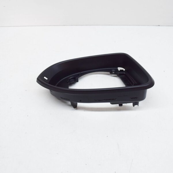 3G0857602 - VW Passat B8 Front Right Door Mirror Inner Trim 3G08576029B9 NEW GENUINE