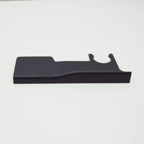 3G0886296B - New SKODA SUPERB MK3 Rear Seat Backrest Right Cap 3G0886296B