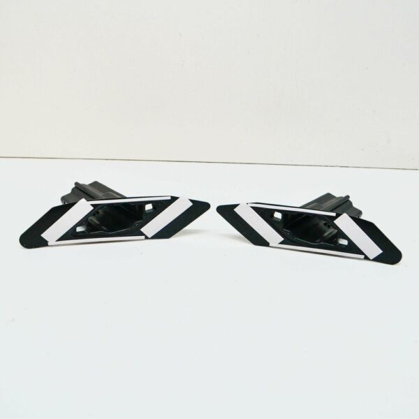 3G0898925 - VW PASSAT B8 3G FRONT WASHING MACHINE COVER CAP MOUNT LEFT RIGHT 3G0898925