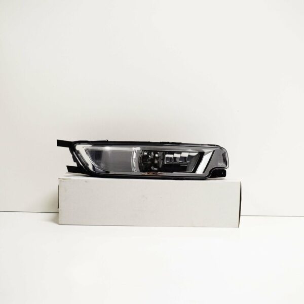 3G0941661L - NEW VOLKSWAGEN PASSAT 3G B8 FRONT LEFT FOG LIGHT LENS 3G0941661L