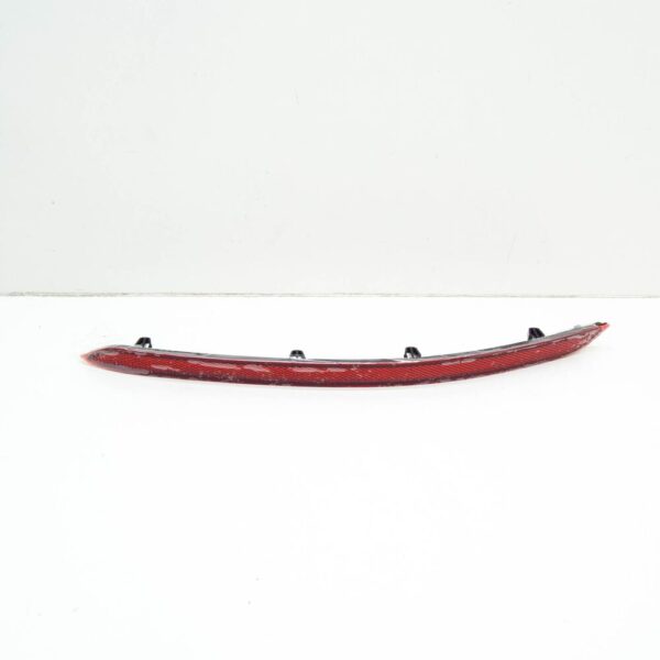 3G0945105D - NEW VW PASSAT B8 3G REAR LEFT OUTER BUMPER REFLECTOR 3G0945105D ORIGINAL