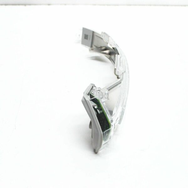 3G0949101A - NEW VW PASSAT B8 FRONT LEFT DOOR MIRROR TURN INDICATOR 3G0949101A