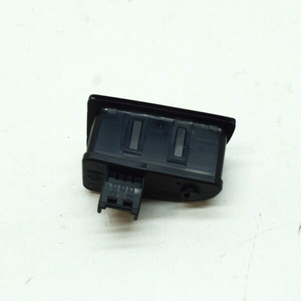 3G0949146 - NEW VW ARTEON 3H7 RIGHT SIDE MIRROR BLIND SPOT LANE ASSIST LHD 3G0949146