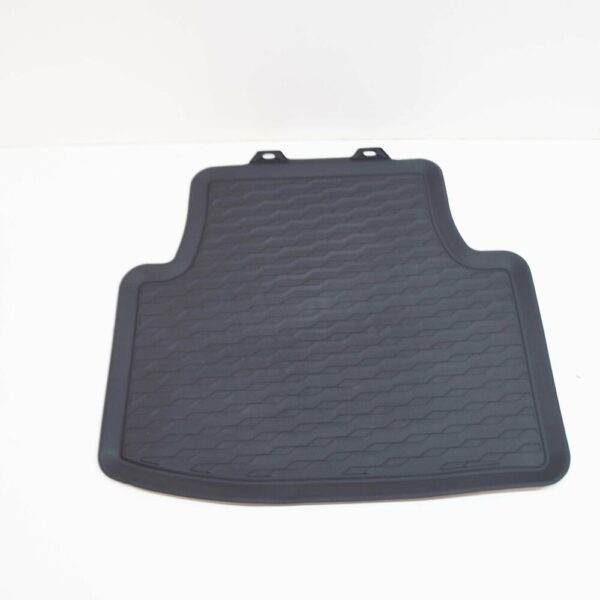 3G1061500A82V - NEW VW PASSAT 3G5 ALL WEATHER FLOOR MATS SET LHD 3G1061500A 82V