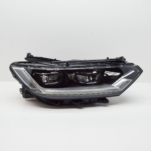3G1941114A - VW PASSAT B8 3G Front Right Headlight RHD 3G1941114A NEW GENUINE