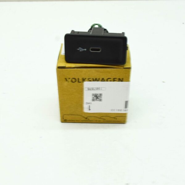 3G5035726B - NEW VOLKSWAGEN ARTEON 3H7 USB CONNECTOR 3G5035726B ORIGINAL