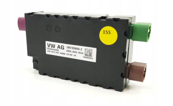 3G5035953 - NEW VW ARTEON USB DISTRIBUTOR / INTEGRATED VOLTAGE CONVERTER 3G5035953 ORIGINAL