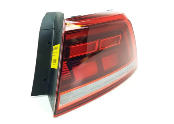 3G5945096J - NEW VOLKSWAGEN PASSAT B8 REAR RIGHT OUTER LED TAILLIGHT 3G5945096J ORIGINAL