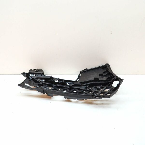 3G8807177D - NEW VOLKSWAGEN ARTEON 3H7 FRONT LEFT BUMPER BRACKET GUIDE 3G8807177D ORIGINAL