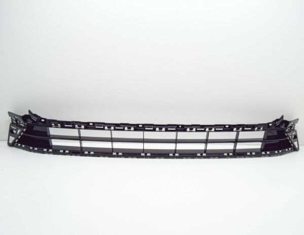 3G8853677A041 - NEW VW ARTEON 3H FRONT LOWER CENTER BUMPER GRILLE 3G8853677A041 ORIGINAL