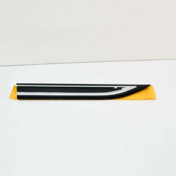 3G8853688JDPJ - NEW VW ARTEON FRONT RIGHT FENDER SELF-ADHESIVE BADGE 3G8853688JDPJ ORIGINAL