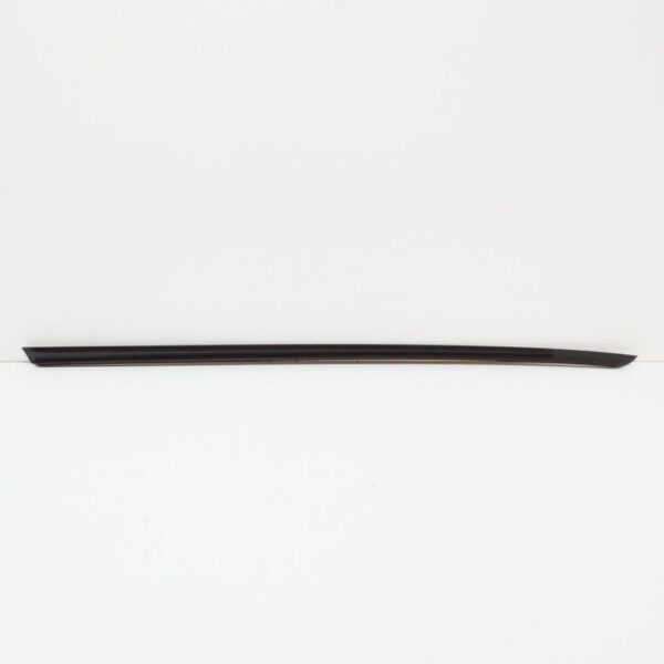 3G88543285AP - NEW VW ARTEON 3H7 WINDSHIELD RIGHT WATER DEFLECTOR TRIM 3G88543285AP ORIGINAL