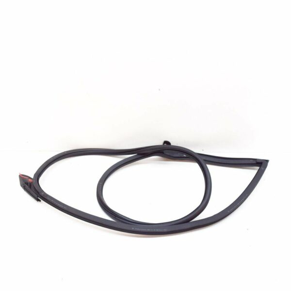 3G8867337T - NEW VOLKSWAGEN ARTEON 3H7 FRONT LEFT DOOR SEAL RUBBER 3G8867337T 2020