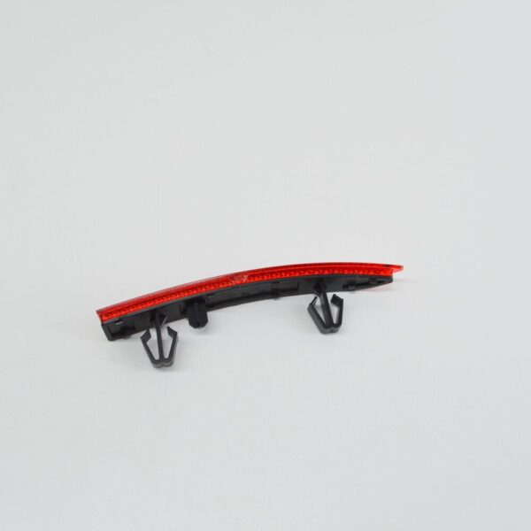 3G8945105 - NEW VW ARTEON 3H REAR LEFT OUTER BUMPER REFLECTOR 3G8945105 ORIGINAL