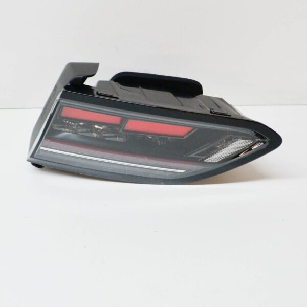 3G8945308AF - VW ARTEON Right Side Inner LED Taillight LHD 3G8945308AJ NEW GENUINE