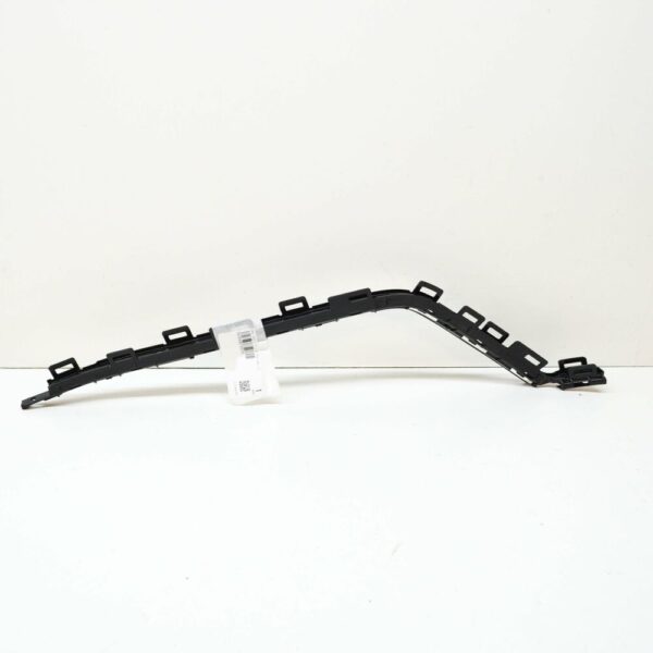 3G9807355A - NEW VW PASSAT ALLTRACK B8 REAR LEFT BUMPER BRACKET GUIDE 3G9807355A ORIGINAL