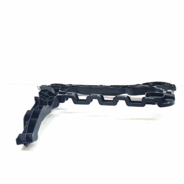 3G9807393 - NEW VOLKSWAGEN PASSAT VARIANT B8 REAR LEFT BUMPER BRACKET 3G9807393 ORIGINAL