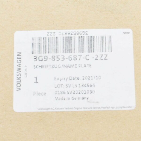 3G9853687C2ZZ - NEW VW PASSAT B8 3G BOOTLID BADGE 3G9853687C2ZZ