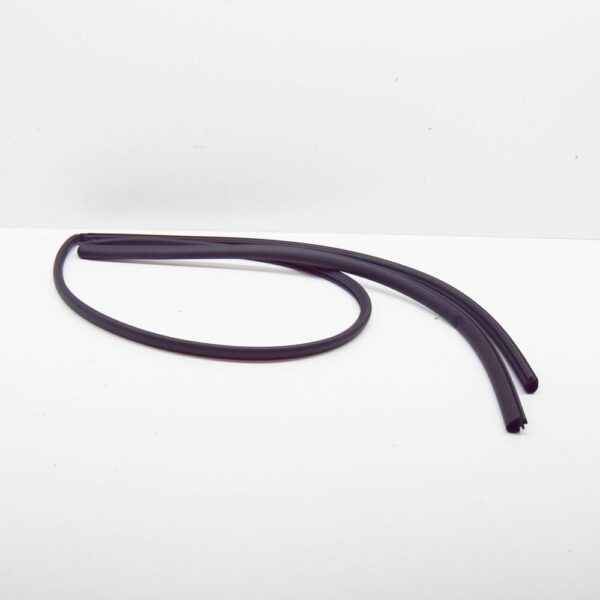3G9877297 - VW TIGUAN AD Rear Sunroof Glass Lower Seal 3G9877297 NEW